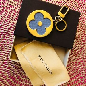 💥4th of July SALE💥Louis Vuitton Flower Charm